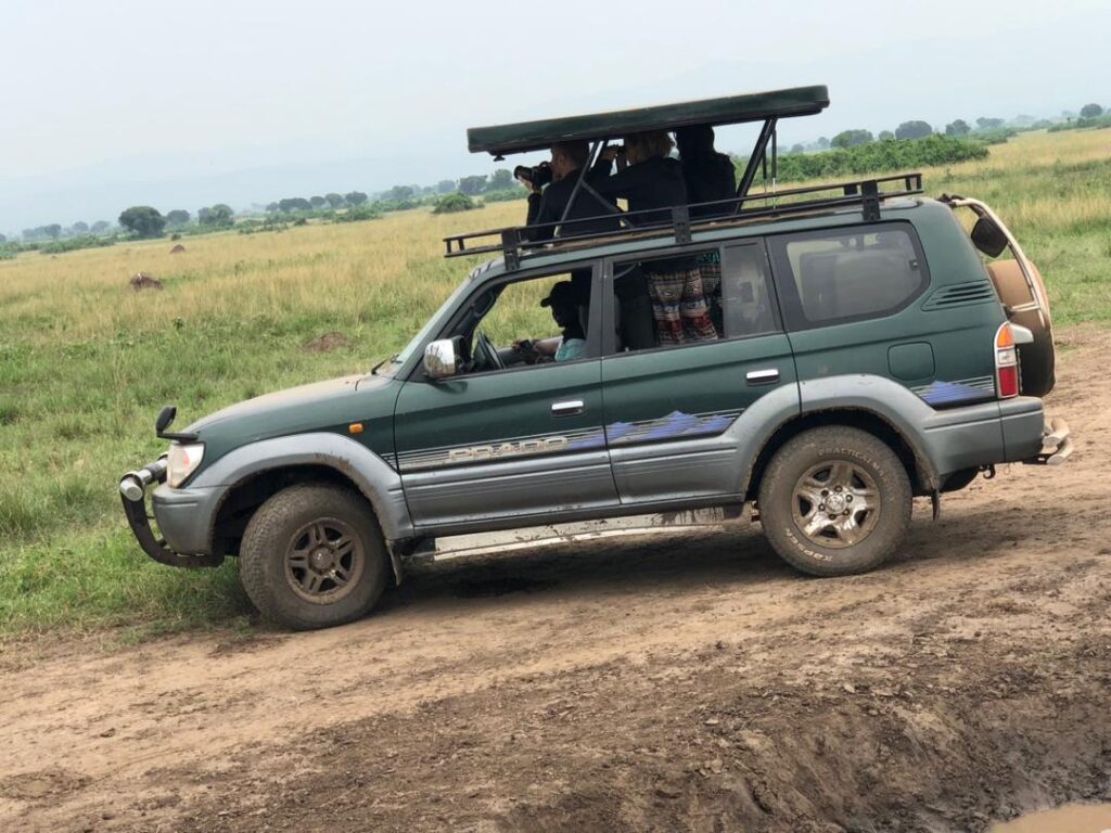 Car Rental with a popup roof in Uganda