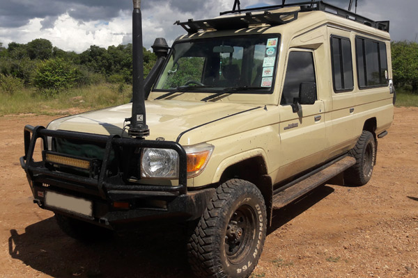 Safari Land Cruiser