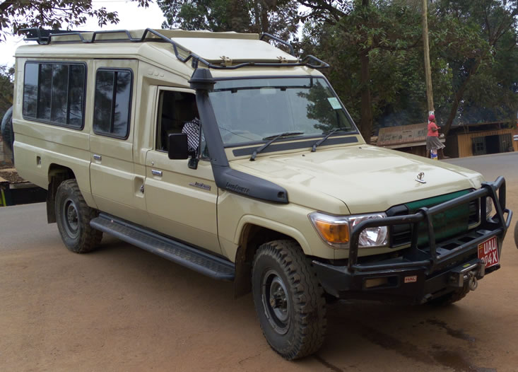 Safari Land Cruiser