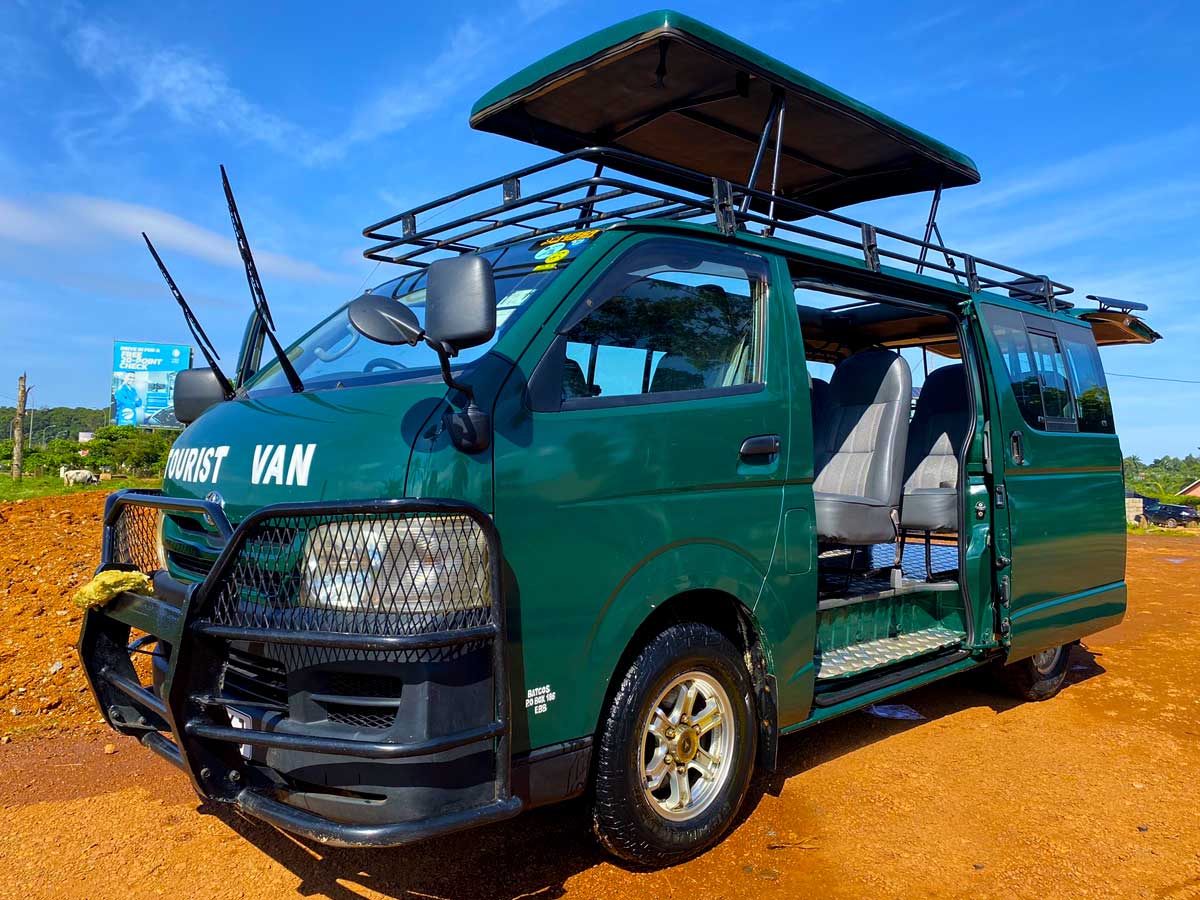 4x4 Safari Van